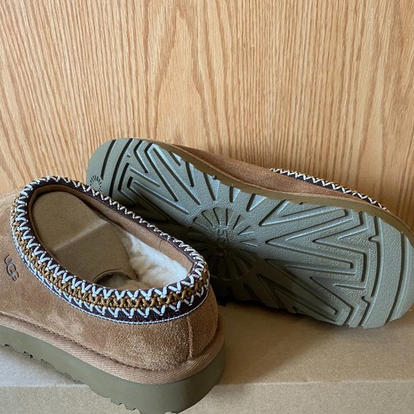 UGG Tasman Slipper Chestnut (Women's Sz 6) - Picture 5 of 5